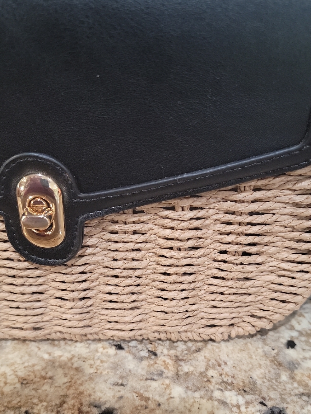 LA TERRE Women’s Black and Natural Woven Crossbody Bag - Picture 2 of 7